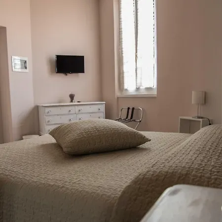 Konukevi La Terrazza Di Evelina